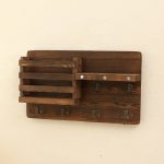 Wandmontiertes Retro-Aufbewahrungsregal aus massivem Holz für den Eingangsbereich, Post- und Schlüsselhalter, 39x23x7.8cm – Bild 2