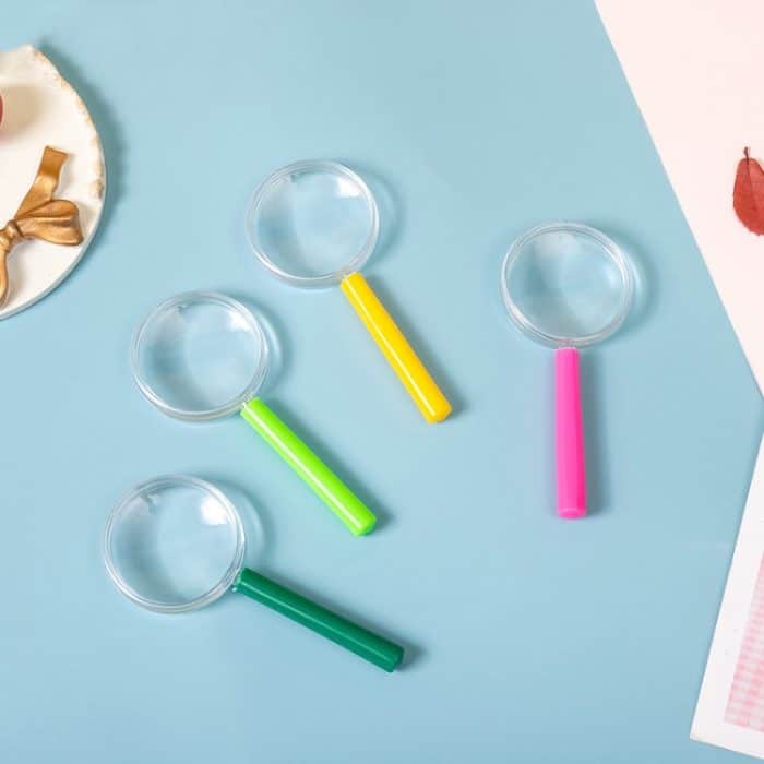 4 Stück 40 mm 3-fache Kunststoff-Acryllinse, Kinder-Lehrlupe, Farbgriff-Lupe, Farbe, zufällige Lieferung – Bild 1