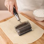 304 Edelstahl Pusher Multifunktionale Nudel Schwert Verdickung Küche Nudelschneider, Aluminum Handle 5mm, Aluminum Handle 2.5mm, Black Color Wood Handle 5mm, Black Color Wood Handle 2.5mm – Bild 2