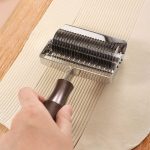 304 Edelstahl Pusher Multifunktionale Nudel Schwert Verdickung Küche Nudelschneider, Aluminum Handle 5mm, Aluminum Handle 2.5mm, Black Color Wood Handle 5mm, Black Color Wood Handle 2.5mm – Bild 8