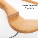 Kleiderständer aus massivem Holz, rutschfester Kleiderbügel – Bild 4