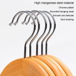 Kleiderständer aus massivem Holz, rutschfester Kleiderbügel – Bild 5