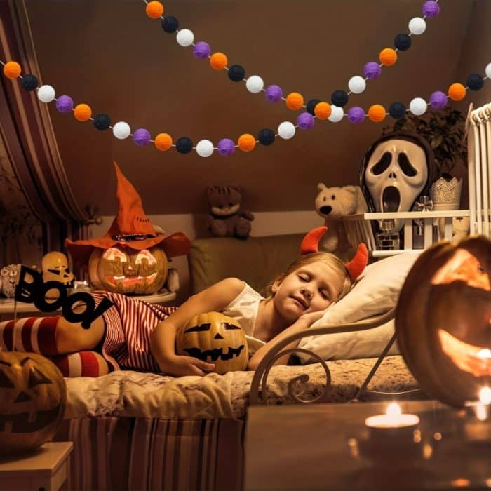 2m Halloween Filz Ball Anhänger Horror Atmosphäre Wolle Ball Dekoration – Bild 6