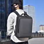 OUMANTU 2103 Großraum-Laptop-Rucksack mit mehreren Fächern und USB-Anschluss, wasserdicht – Bild 11