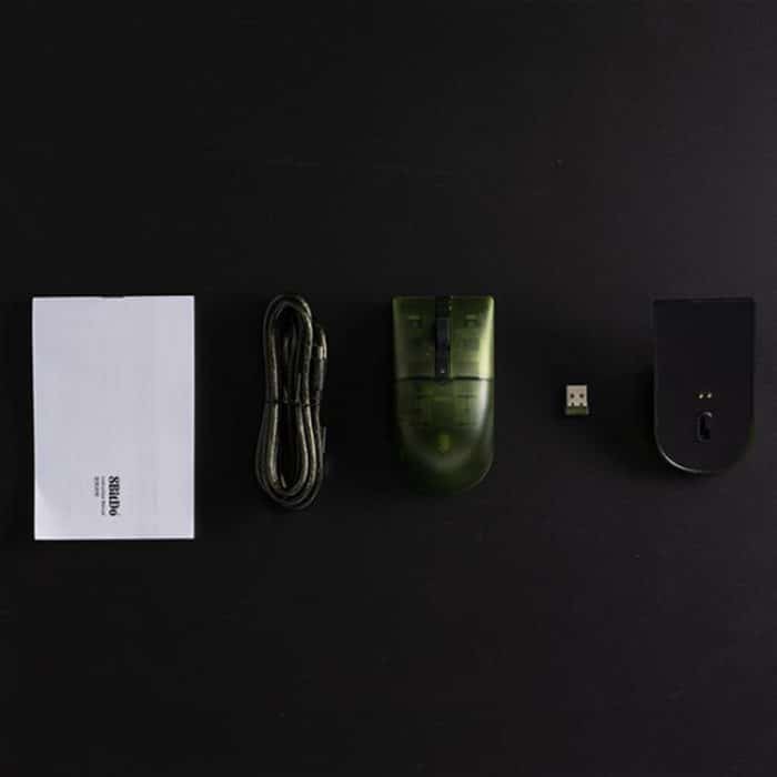 8BitDo Retro R8 Grün durchscheinende kabellose Maus mit Ladestation – Bild 11