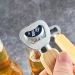 2 PCS Edelstahl Bierflaschenöffner mit Gummi Holzgriff Kreativer Geschenk Soda Flaschentreiber – Bild 5