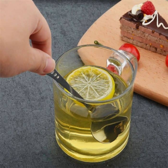 2 PCS Edelstahl Löffel Tragbare Metall Kaffee Teelöffel Kreative Liebe Herzförmige Hochzeit Party Geschenk Geschirr, Silver Single Hole Love, Silver Porous Love, Gold Single Hole Love, Rose Gold Porous Love, Blue Porous Love, Colorful Porous Love – Bild 6