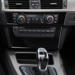 Für BMW 3er E90/E92 2005–2012, Autoklimaanlage, CD-Bedienfeld, hoch, ohne Löcher, dekorativer Aufkleber, Links- und Rechtsantrieb, universell – Bild 4