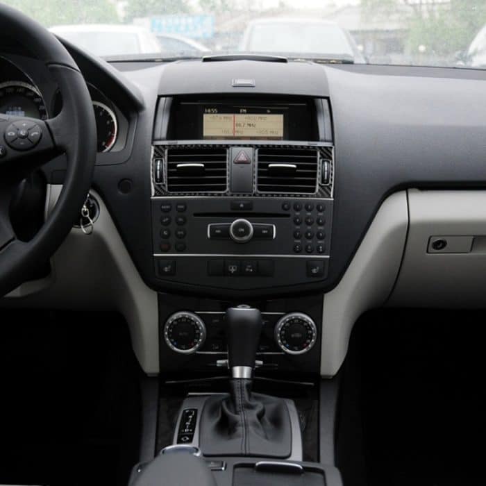 Auto Kohlefaser Lufteinlassring + Zwischenluftauslass + Seitenluftauslassplatte Dekorativer Aufkleber für Mercedes-Benz W204 2007-2010 – Bild 7