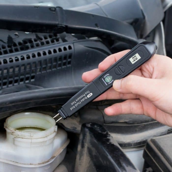 Auto 2 in 1 Diagnosewerkzeug Bremsflüssigkeit Flüssigkeitsreifendruckprüfer – Bild 8