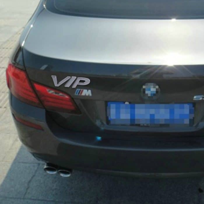 Autoaufkleber in VIP-Form aus glänzendem Metall, Letter – Bild 1