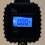 Auto Multifunktionale digitale LCD-Anzeige Reifenluftdruck-Inflatoranzeige Fahrzeugprüfer-Inflationsüberwachung – Bild 11