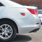 2 PCS Blattform Auto Kunststoff dekorative Aufkleber, Größe: 12,0 x 6,0 cm (Silber + Rot) – Bild 6