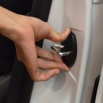 4 PCS Autotürschloss Schnalle Dekorierte Rostschutzabdeckung für Audi A4L Q3 Q5 Q7 Porsche Cayenne Cayman 911 Boxster – Bild 6