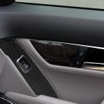 2 PCS Car Carbon Fiber Window Lift Panel Dekorativer Aufkleber für Mercedes-Benz W204 C Klasse 2007-2013, Linkslenker – Bild 5
