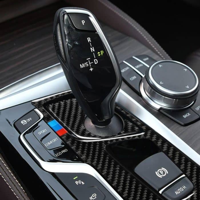 2 in 1 Auto Tricolor Carbon Fiber Gear Position Panel Dekorativer Aufkleber für BMW 5er G38 528Li / 530Li / 540Li 2018, Linksantrieb – Bild 6