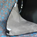 Rutschfeste, zusammenklappbare, wasserdichte Auto-Kofferraum-Sitzabdeckung für Haustiere, Katzen und Hunde, Größe: 155 x 105 cm – Bild 5
