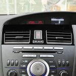 Für Mazda 3 Axela 2010–2013 2-in-1-Auto-Zentralentlüftungsset B, dekorativer Aufkleber, Rechtsantrieb – Bild 5