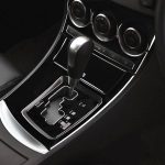 Für Mazda 3 Axela 2010-2013 6 in 1 Auto AC Gear Panel Set Ein dekorativer Aufkleber, Rechtsantrieb – Bild 5