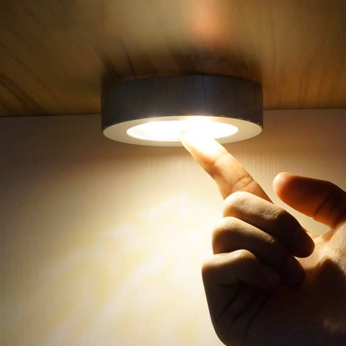 R-1633 4,5 V / 0,3 W 4 LEDs Auto Innenkuppelleuchte LED Touch Nachtlicht, 4 LEDs (Gold), 4 LEDs(Silver) – Bild 9