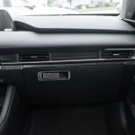 Auto-Kohlenstofffaser-Speicherrahmen-dekorativer Aufkleber für Mazda 3 Axela 2020, links und rechts fahren – Bild 5