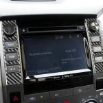 2 stücke / satz Kohlefaser Auto Zentralsteuerung Volumenschalter Dekorative Aufkleber für Toyota Tundra 2014-2018, links rechts fahren universell – Bild 5