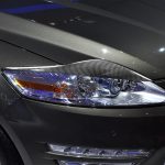 2 stücke / satz Kohlefaser Auto Lampe Augenbraue Dekorative Aufkleber für Ford Mondeo MK4 2007-2013, LOP CLUE-Version – Bild 5