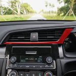 Auto-Kohlefaser unter dem zentralen Steuerluftauslass, dekorativer Aufkleber für Honda Civic der zehnten Generation 2016–2019, Rechtsantrieb, Below the Central Control Air Outlet Right Drive – Bild 5