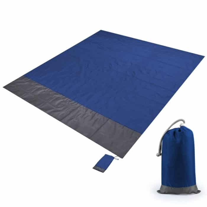 EDA001421201A.jpg Wasserdichte Polyester-Picknickmatte aus kariertem Stoff mit Taschen, Outdoor-Camping-Strandmatte, Größe: 2,1 x 2 m – Bild 1