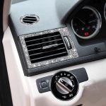 Für Mercedes-Benz C-Klasse W204 2007–2010, Auto-Instrument + mittlerer + seitlicher Luftauslass-Diamant-dekorativer Aufkleber, linker und rechter Antrieb