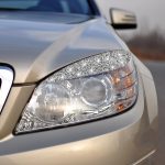 Für Mercedes-Benz C-Klasse W204 2008–2011, Auto-Aufkleber mit heller Augenbraue, Diamant-Dekoration, linker und rechter Antrieb – Bild 5