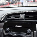 Für Honda Civic 2016–2019, Auto-Zentralsteuerung, Luftauslässe, oberer Diamant-dekorativer Aufkleber, Rechtslenker – Bild 5