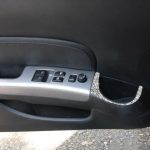 Für Nissan 350Z 2006–2009, Autotür-Wasserbecher-Loch-Diamant-Aufkleber, linker und rechter Antrieb, universell – Bild 6