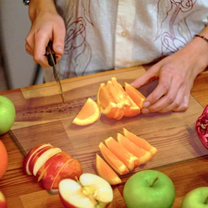 YX077 Transparentes, rutschfestes Acryl-Schneidebrett – Bild 6