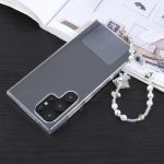 Kurzes Schlüsselband mit Perlenkette und Krone und Herz