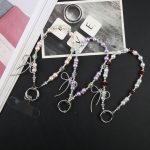 Kurzes Armband mit Schmetterlingsperlen – Bild 2