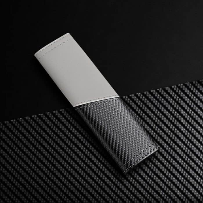 EDA008281101A.jpg Car Leather Carbon Fiber Stitching Seat Belt Shoulder Guard – Bild 1