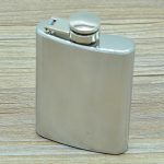 100 ml (3,5 oz) Pocket Flagon Outdoor Sports Flache Schnapsflasche Camping Ultraleichter tragbarer, verschleißfester Weintopf (Silber), 100ml(3.5oz) – Bild 2