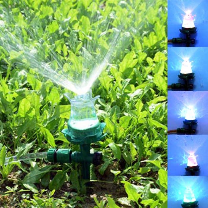 LED Luminous Lawn Sprinkler Automatische Wassersprinkler Garden Outdoor Bewässerungsdüse für den Innenhof – Bild 1