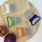 Edelstahl-Gemüse-Zwiebelschneider-Halter, Fleischnadel-Küchenwerkzeuge, Orange, Green, Blue, White – Bild 2