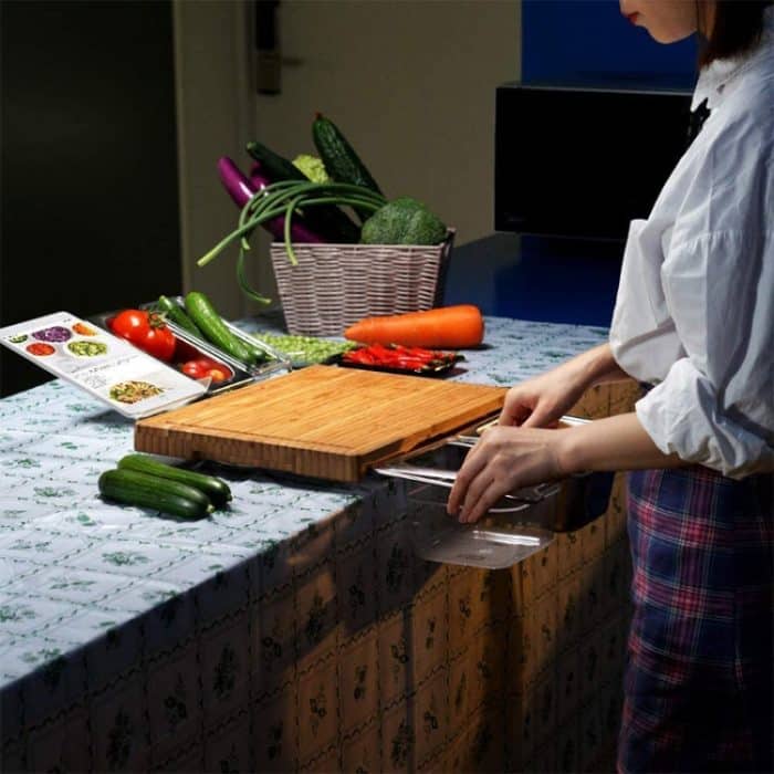 Multifunktionales Schneidebrett mit Hardware – Bild 7