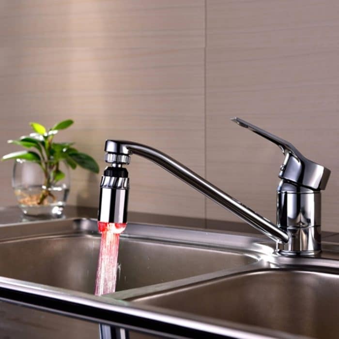 SDF-B2 1 LED ABS Temperatursensor RGB LED Wasserhahn Licht Wasserglühdusche, Größe: 78 x 28 mm, Schnittstelle: 22 mm (Silber) – Bild 3