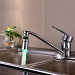 SDF-B2 1 LED ABS Temperatursensor RGB LED Wasserhahn Licht Wasserglühdusche, Größe: 78 x 28 mm, Schnittstelle: 22 mm (Silber) – Bild 5