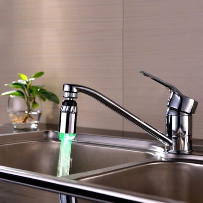 SDF-B2 1 LED ABS Temperatursensor RGB LED Wasserhahn Licht Wasserglühdusche, Größe: 78 x 28 mm, Schnittstelle: 22 mm (Silber) – Bild 5