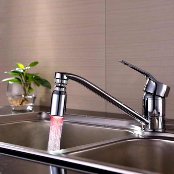 SDF2-B13 1 LED-Temperatursensor RGB LED-Wasserhahn Licht Wasserglühdusche, Größe: 78 x 30 mm, Schnittstelle: 22 mm (Silber) – Bild 3