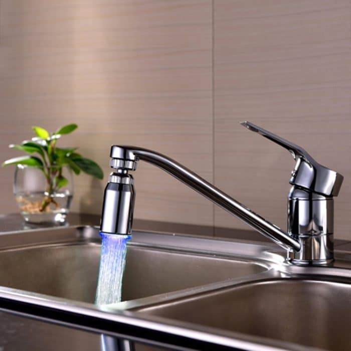 SDF2-B13 1 LED-Temperatursensor RGB LED-Wasserhahn Licht Wasserglühdusche, Größe: 78 x 30 mm, Schnittstelle: 22 mm (Silber) – Bild 4