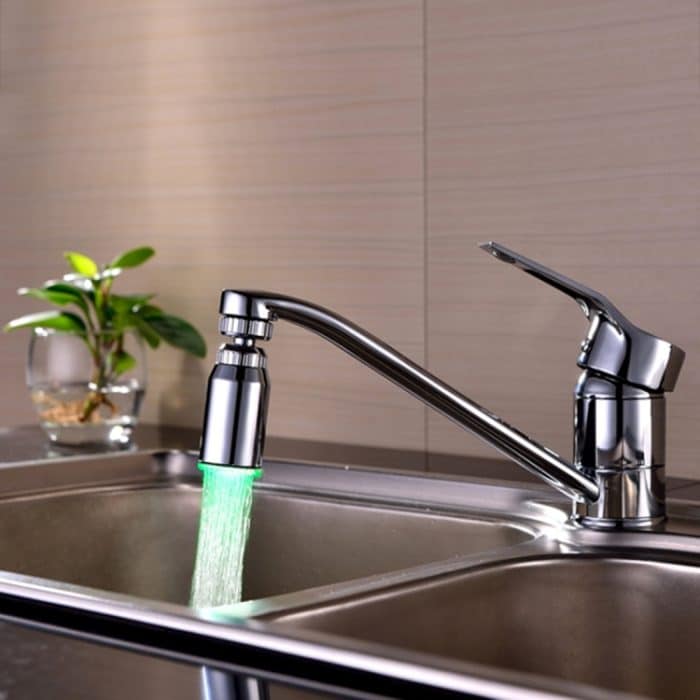 SDF2-B13 1 LED-Temperatursensor RGB LED-Wasserhahn Licht Wasserglühdusche, Größe: 78 x 30 mm, Schnittstelle: 22 mm (Silber) – Bild 5