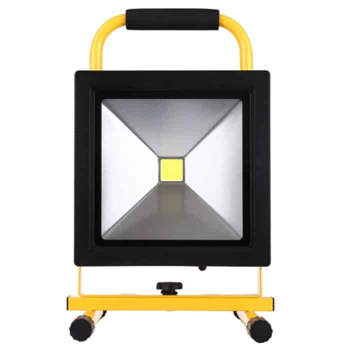 30W IP65 Wasserdichtes COB LED wiederaufladbares Flutlicht, 2650LM 6000-6500K mit Autoladegerät, AC 85-265V – Bild 2