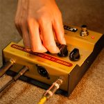 JOYO AD-2 Akustikgitarren-Bodenvorverstärker DI – Bild 6