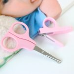 2 in 1 Baby Nagelknipser Scheren-Kits, zufällige Farblieferung – Bild 5